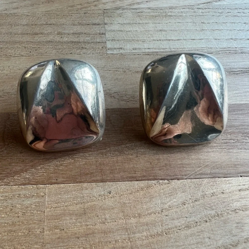Vintage ND signed Sterling silver earrings on posts